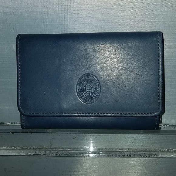 102 La Grande  wallet and change purse.  Size  os - Picture 1 of 8